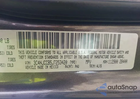 2018 Jeep Compass Limited Fwd z USA, uszkodzony, nr VIN 3C4NJCCB5JT253420